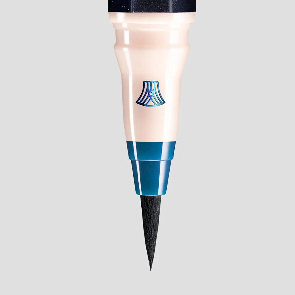 UZU Flowfushi Eye Opening Liquid Eyeliner 06 Navy Black – Japanese Waterproof Eyeliner (UK Stock)