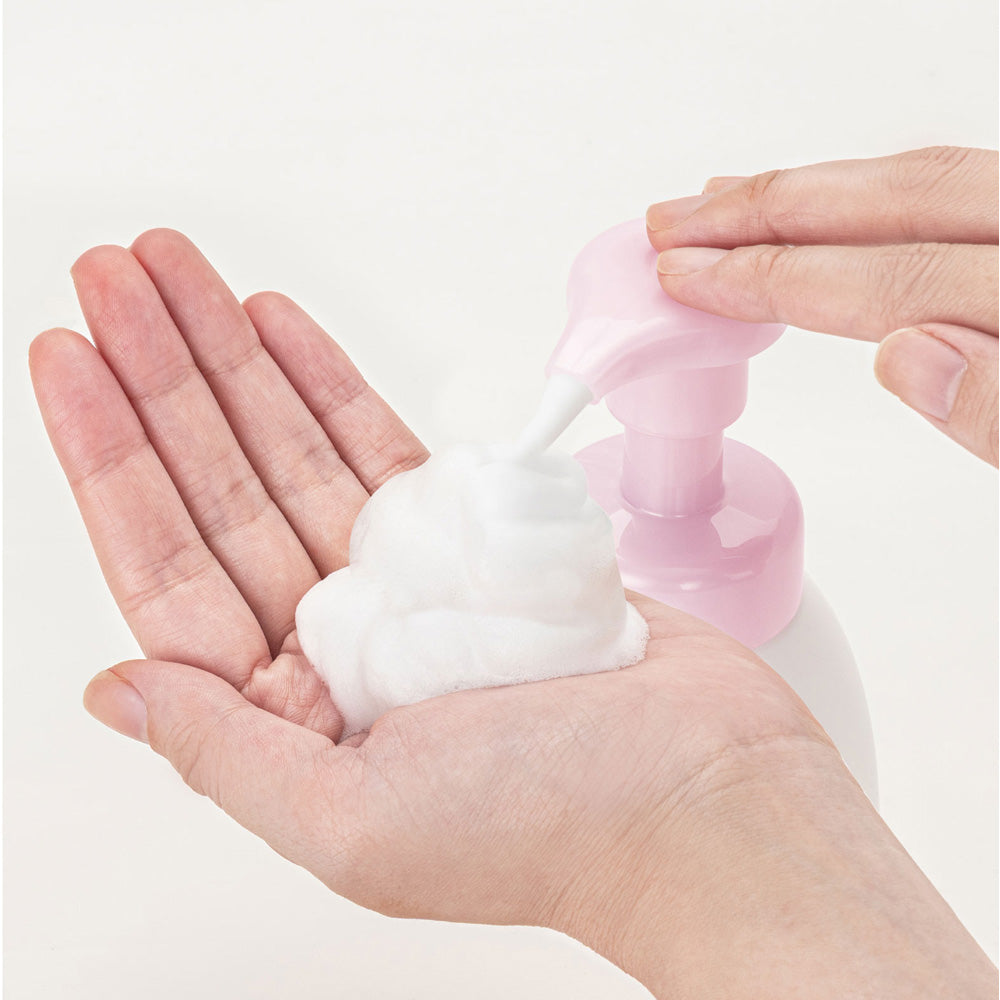 SANA Soy Isoflavone Medicated Brightening Pore Care Aging Care Foaming Wash