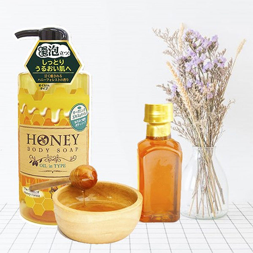 DAIICHI SEKKEN Honey Body Soap Oil In Type 500ml